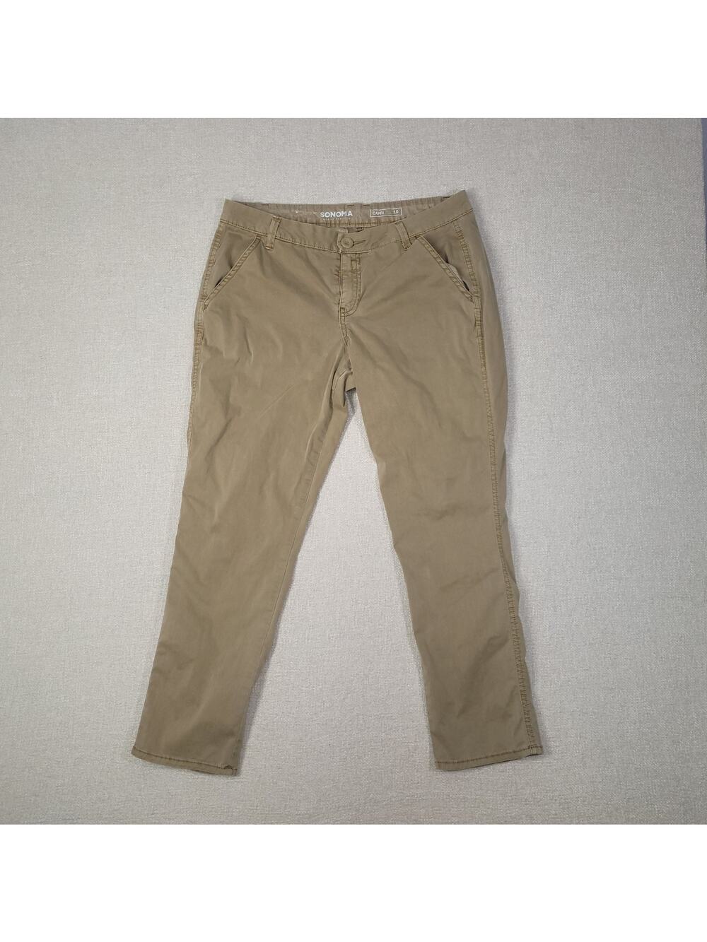Sonoma Modern Fit Capri Pants Mid Rise Khaki Twill Stretch Flap Pockets Size 10
